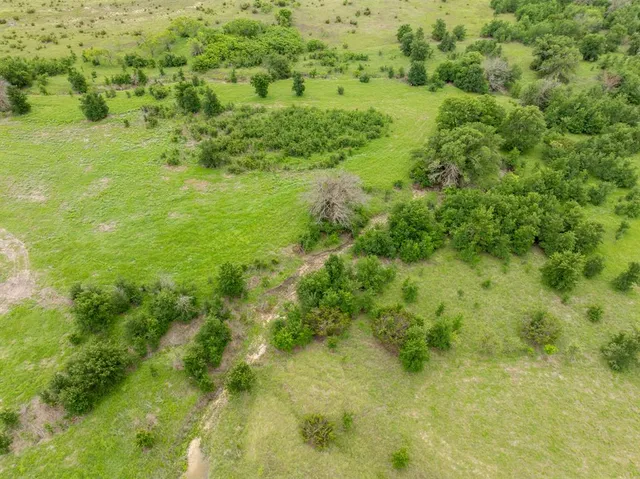 $1,840,000 | 12069 Fm-1602, Jonesboro, TX 76538