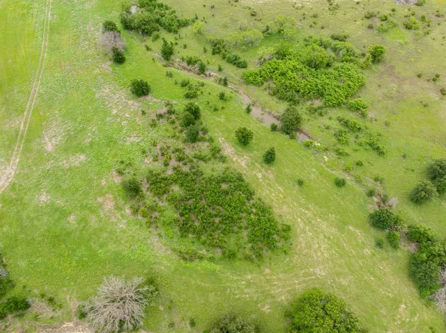 $1,840,000 | 12069 Fm-1602, Jonesboro, TX 76538