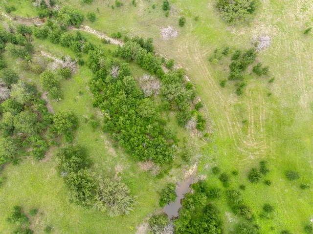 $1,840,000 | 12069 Fm-1602, Jonesboro, TX 76538