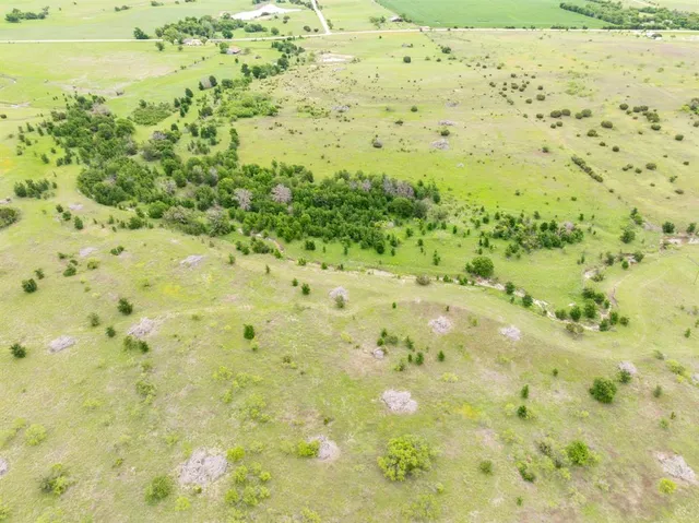 $1,840,000 | 12069 Fm-1602, Jonesboro, TX 76538