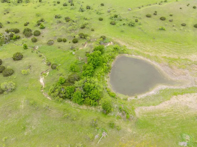 $1,840,000 | 12069 Fm-1602, Jonesboro, TX 76538