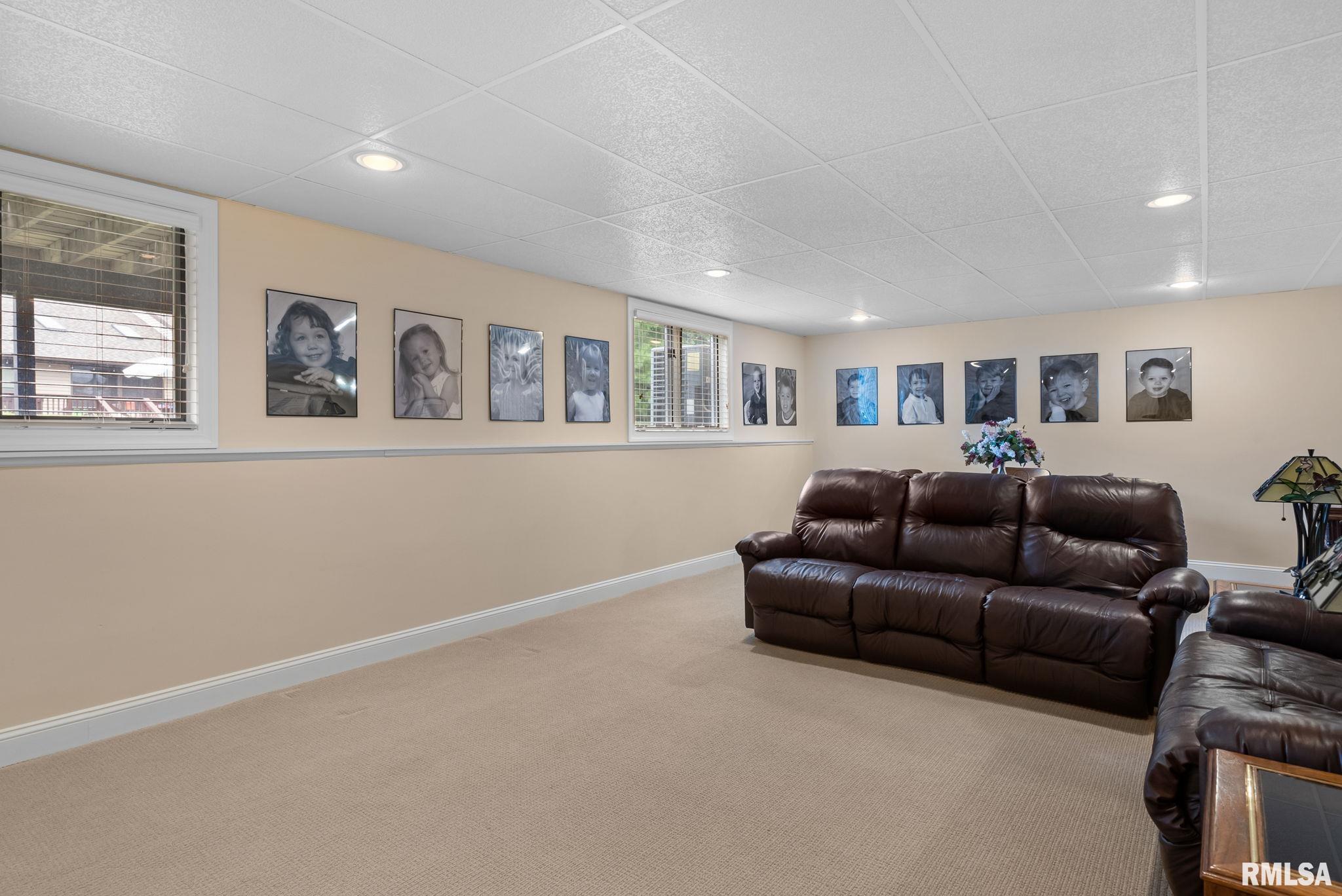 3351 East Ridge Drive Bettendorf, IA 52722 - Photo 29 of 44