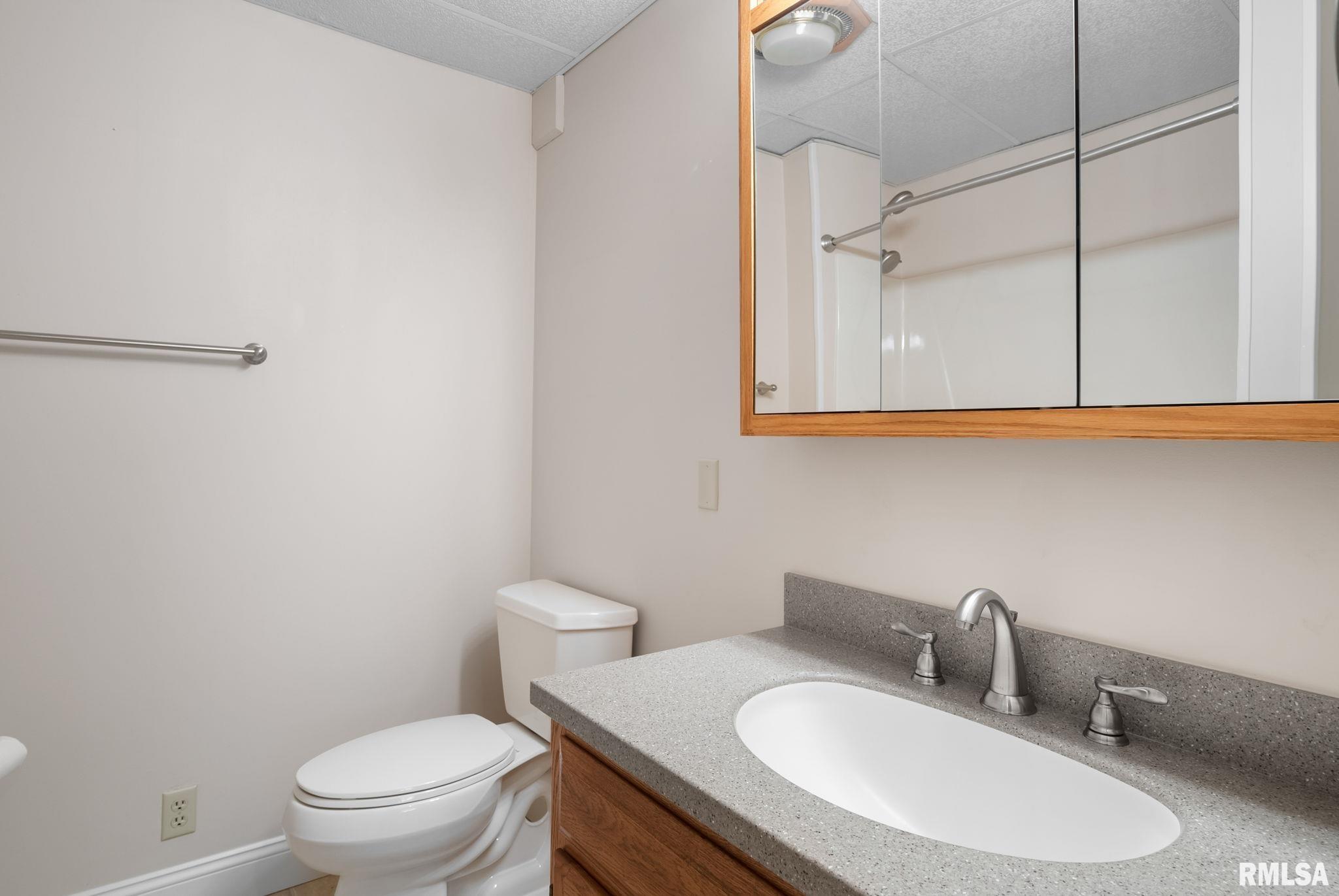 3351 East Ridge Drive Bettendorf, IA 52722 - Photo 31 of 44