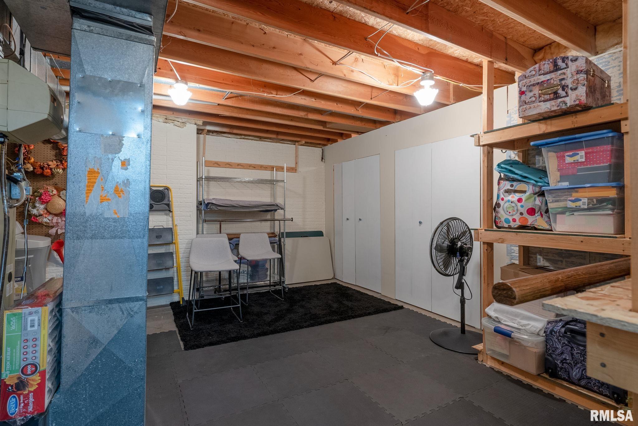 3351 East Ridge Drive Bettendorf, IA 52722 - Photo 37 of 44