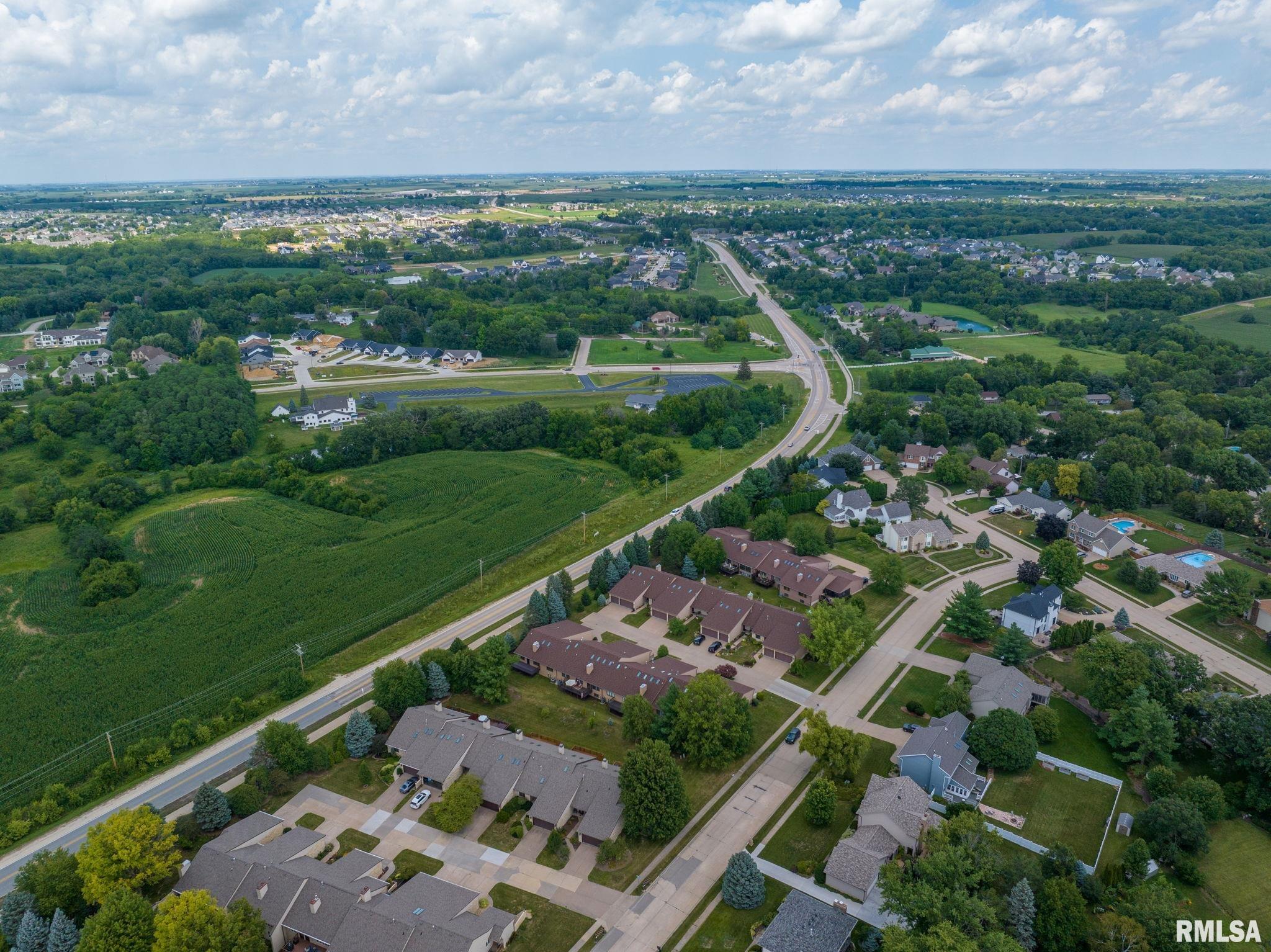 3351 East Ridge Drive Bettendorf, IA 52722 - Photo 43 of 44