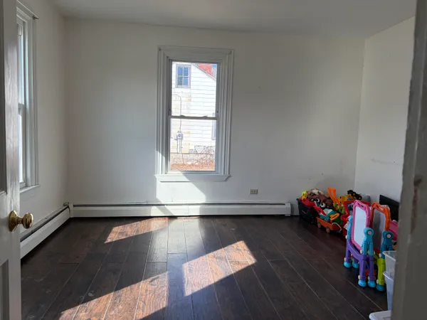 $180,000 | 10 Madison Street, Anson, ME 04958