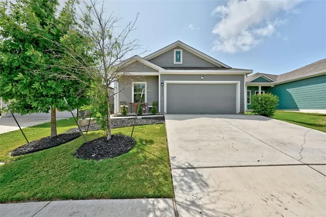 $1,900 | 3329 Colorado High Avenue, Austin, TX 78744