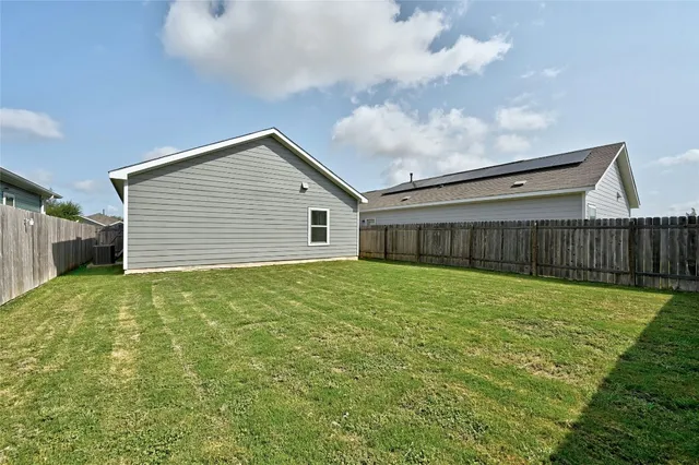 $1,900 | 3329 Colorado High Avenue, Austin, TX 78744