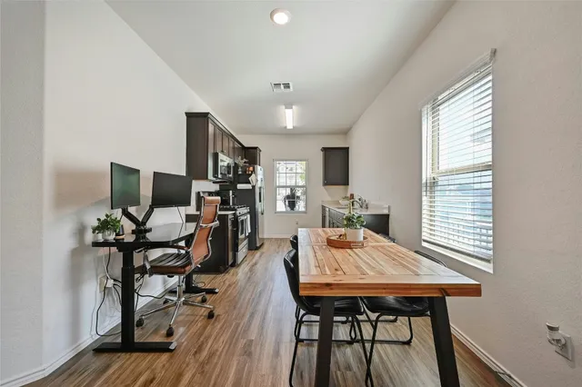 $1,900 | 3329 Colorado High Avenue, Austin, TX 78744