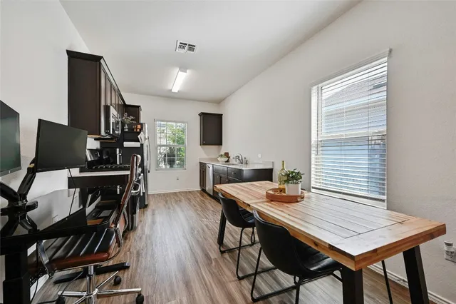 $1,900 | 3329 Colorado High Avenue, Austin, TX 78744