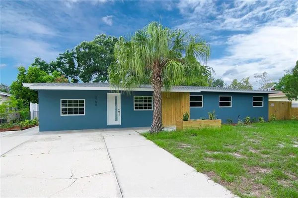 $3,000 | 3708 West Tyson Avenue, Tampa, FL 33611