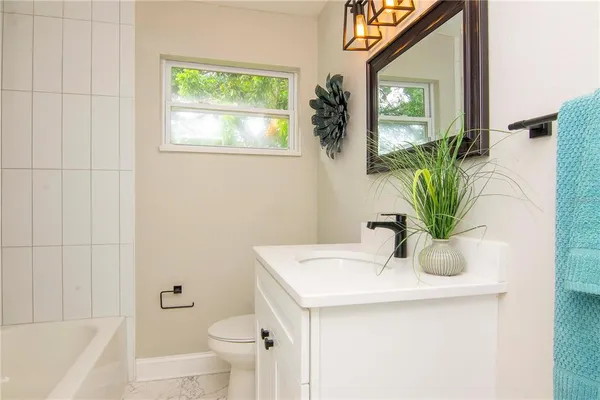 $3,000 | 3708 West Tyson Avenue, Tampa, FL 33611