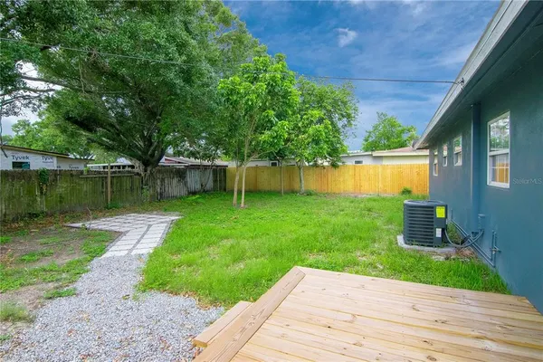 $3,000 | 3708 West Tyson Avenue, Tampa, FL 33611