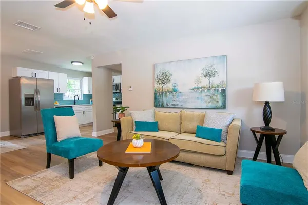 $3,000 | 3708 West Tyson Avenue, Tampa, FL 33611