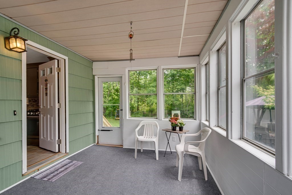 516 Douglas Road Lowell, MA 01852 - Photo 21 of 26 Gallery Image 21