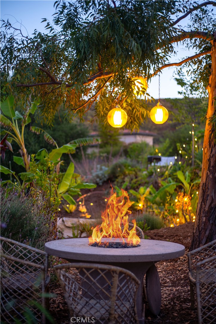 24537 Dry Canyon Cold Creek Road Calabasas, CA 91302 - Photo 18 of 27