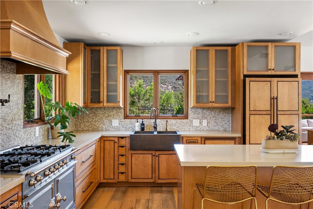 24537 Dry Canyon Cold Creek Road Calabasas, CA 91302 - Photo 4 of 27