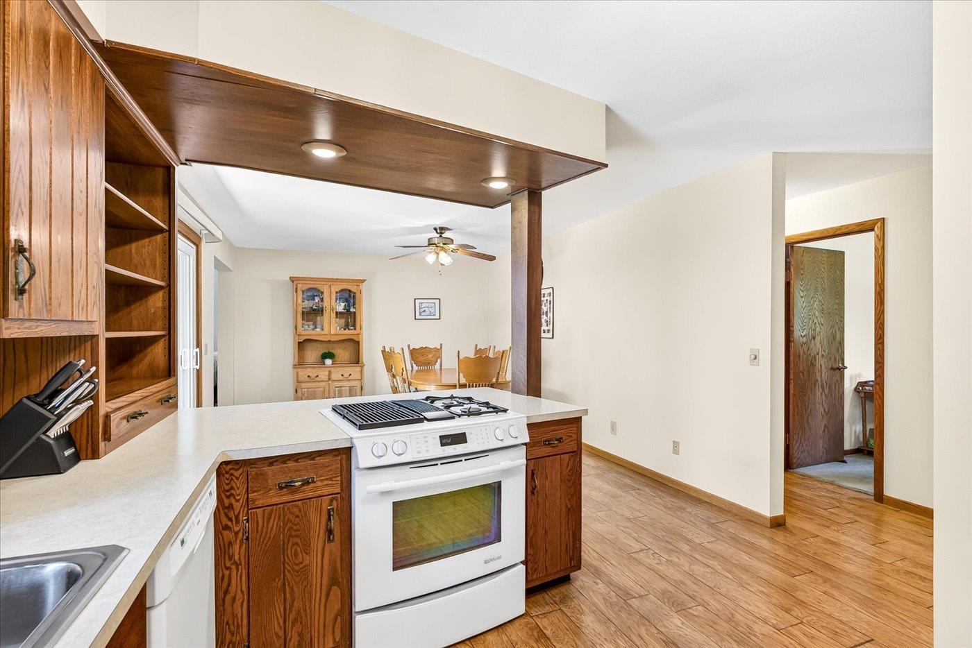 6 Stacy Lane Madison, WI 53716 - Photo 12 of 39
