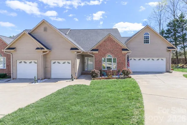 $296,000 | 1530 Forest Park Drive, Statesville, NC 28677