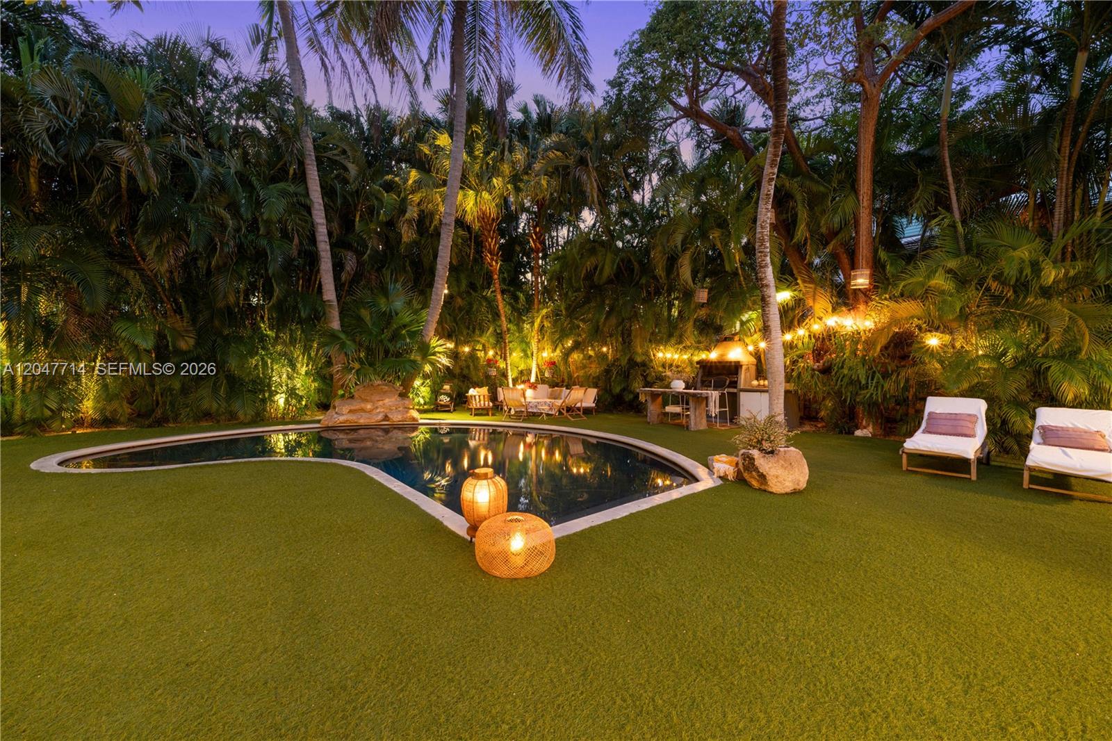 330 Gulf Road Key Biscayne, FL 33149 - Photo 2 of 46