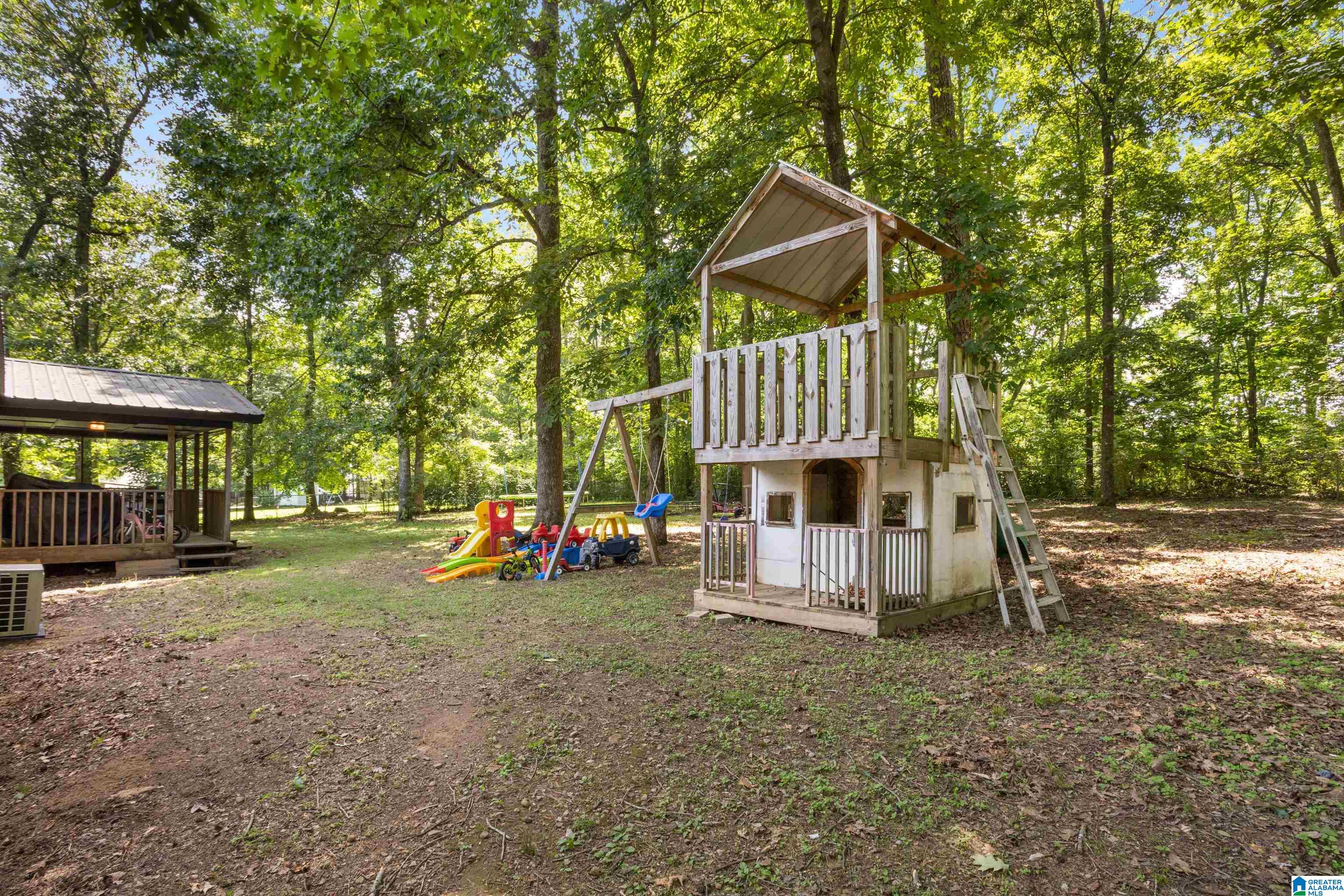 245 Ridgewood Drive Hayden, AL 35079 - Photo 35 of 43