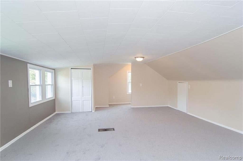 3550 Woodcrest Road Rochester Hills, MI 48309 - Photo 44 of 51