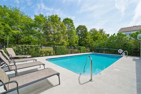$449,900 | 5282 Neil Drive, St. Petersburg, FL 33714