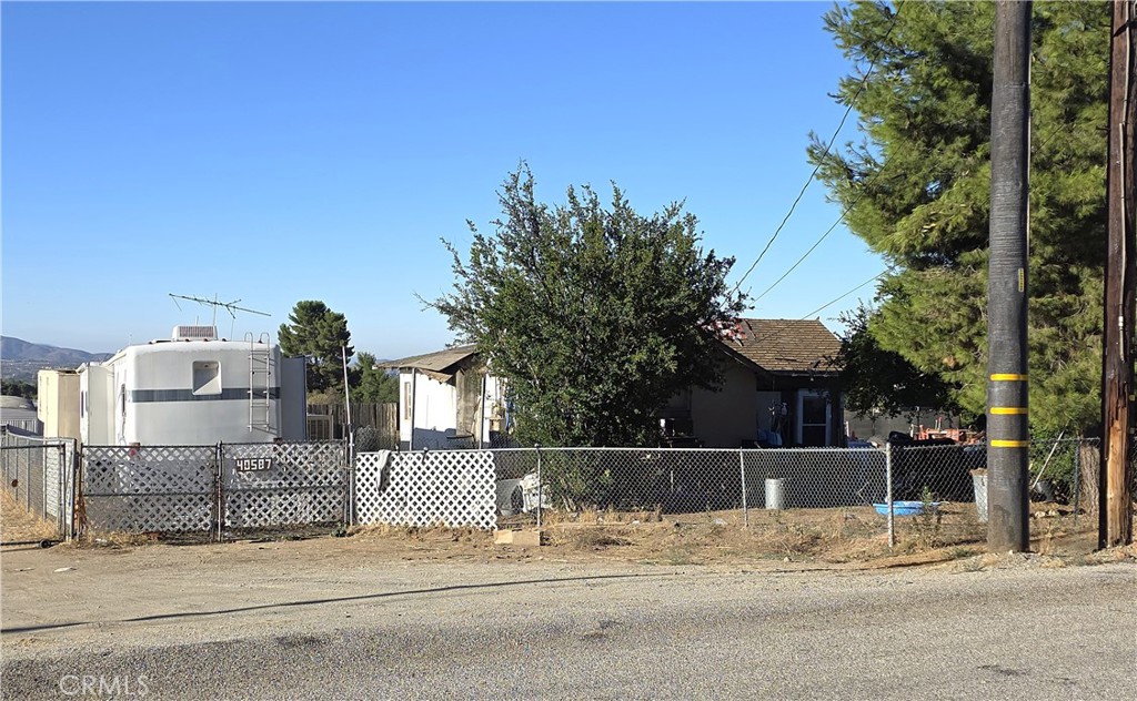 40587 Dutton Street Cherry Valley, CA 92223 - Photo 3 of 3