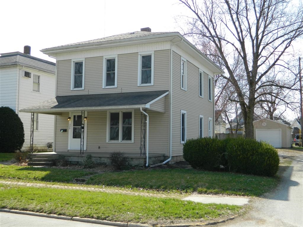 329 Riverside Drive Huntington, IN 46750 - Photo 1 of 34 Gallery Image 1