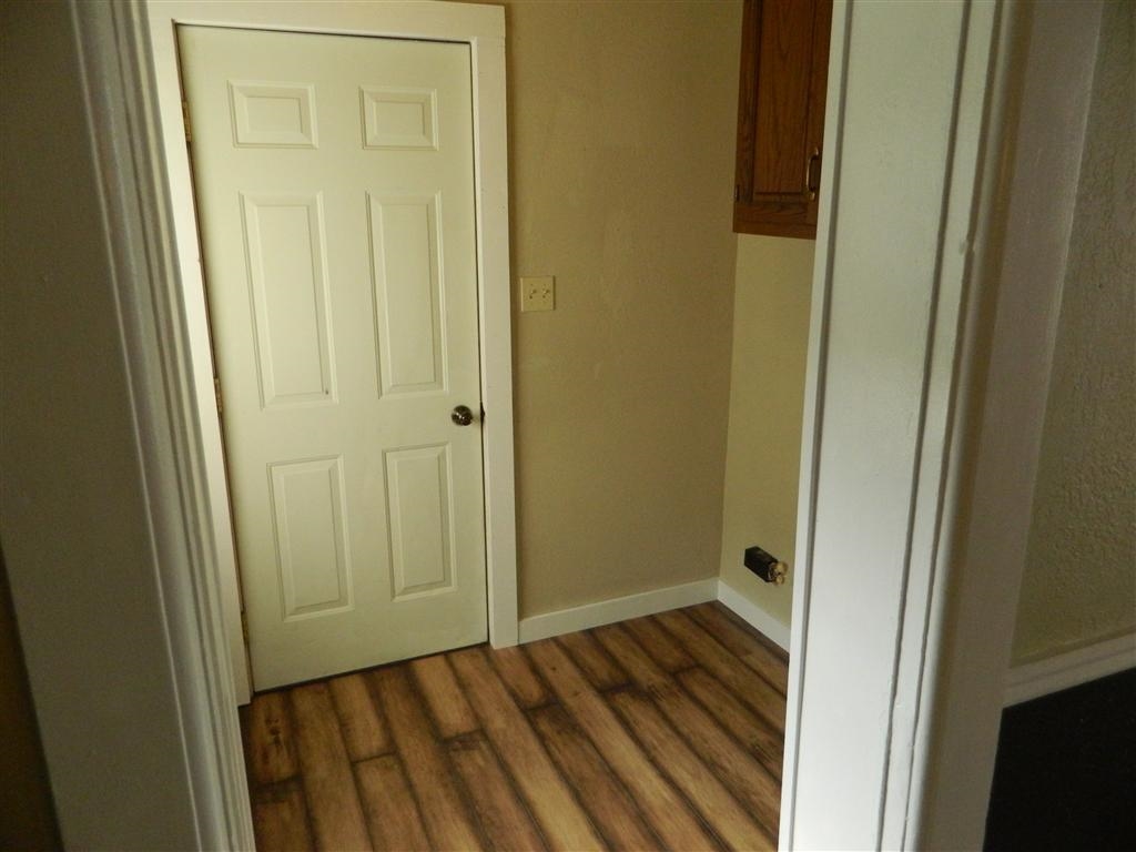 329 Riverside Drive Huntington, IN 46750 - Photo 7 of 34 Gallery Image 7
