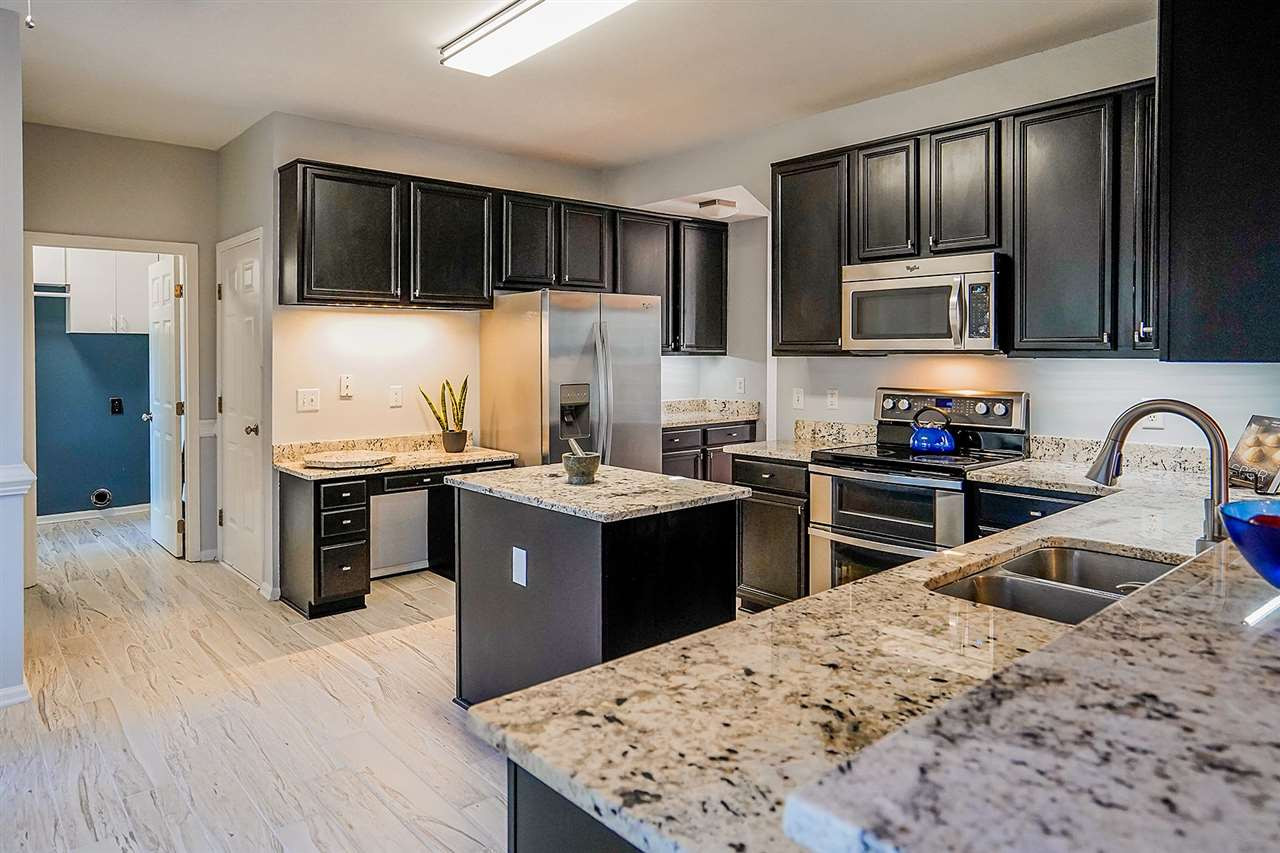 12220 Freemont Lane Raleigh, NC 27613 - Photo 3 of 25 Photo 3