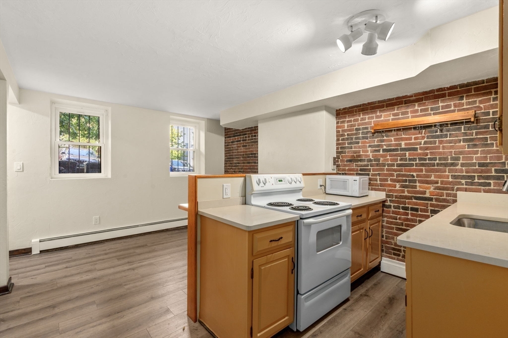166 F Street, Unit 1 Boston, MA 02127 - Photo 2 of 20 Gallery Image 2