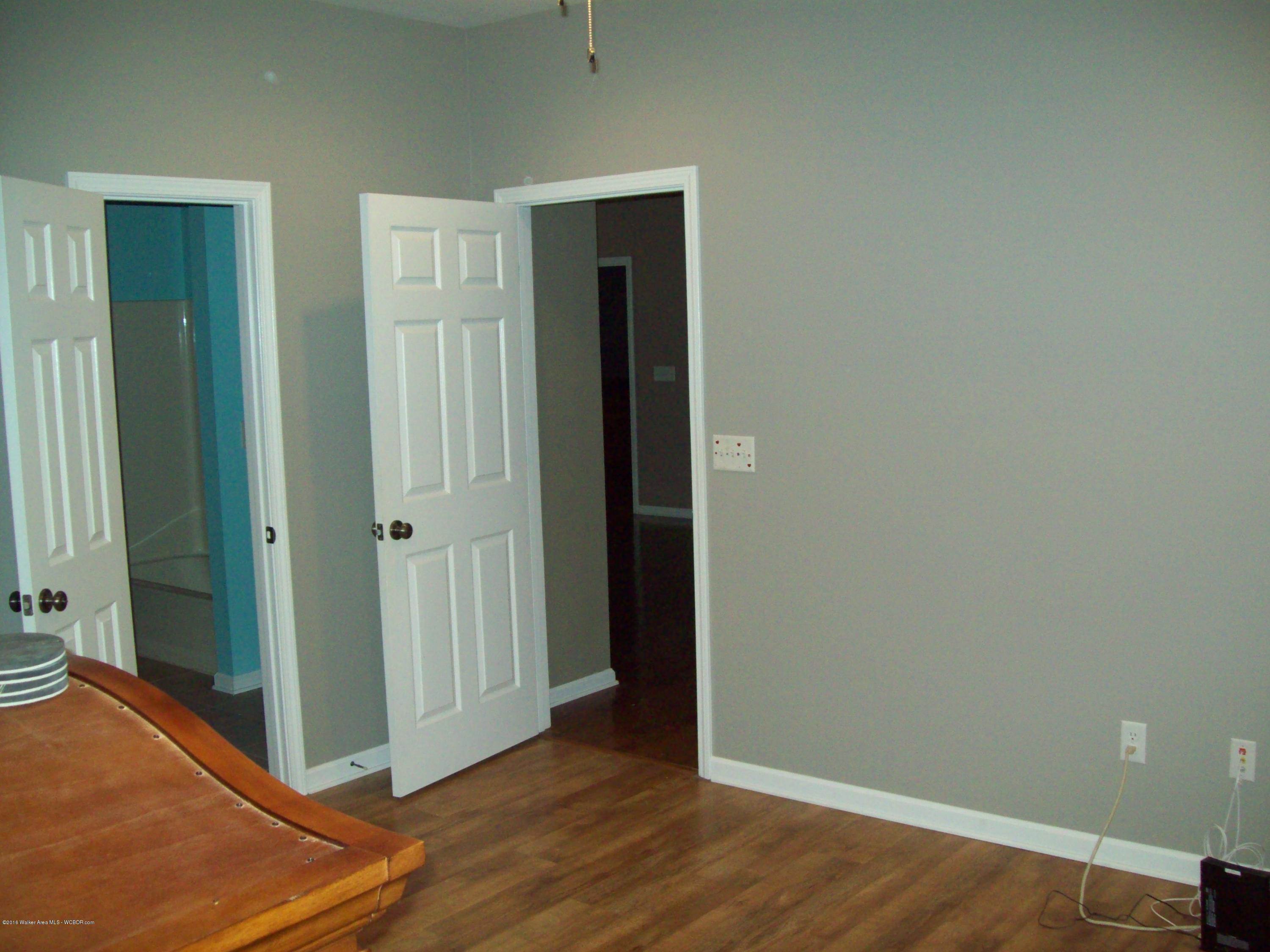 513 Robinson Road Jasper, AL 35504 - Photo 32 of 35 Gallery Image 32