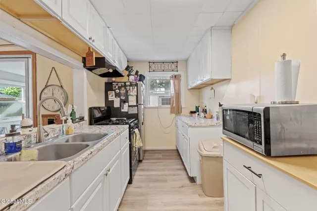 $194,900 | 115 Breslin Avenue, Cohoes, NY 12047