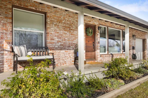 $485,000 | 2317 Maryal Drive, Sacramento, CA 95864