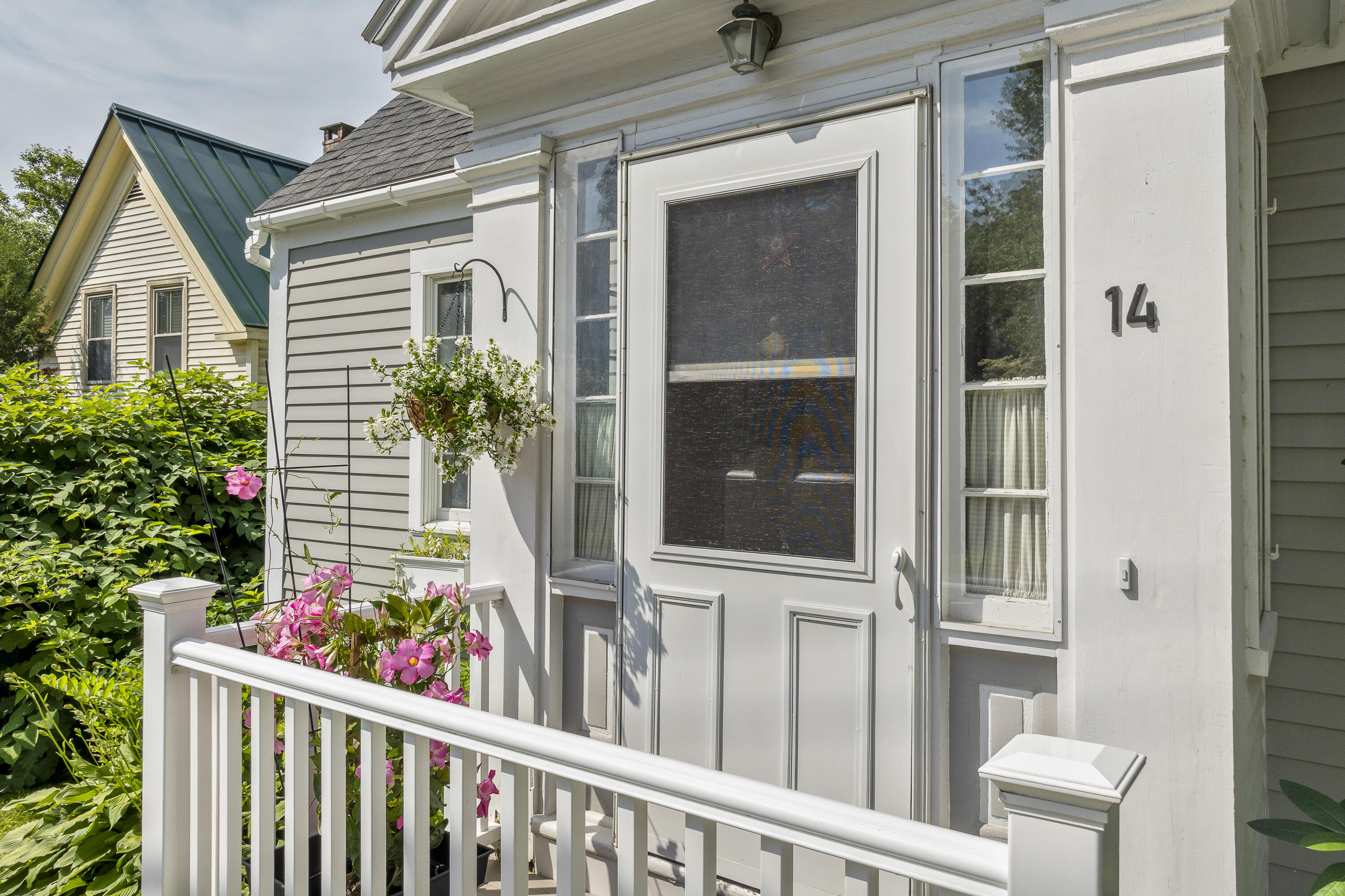 14 Academy Hill Road Newcastle, ME 04553 - Photo 5 of 43 14-14 Academy Hill Rd, Newcastle, ME-TP