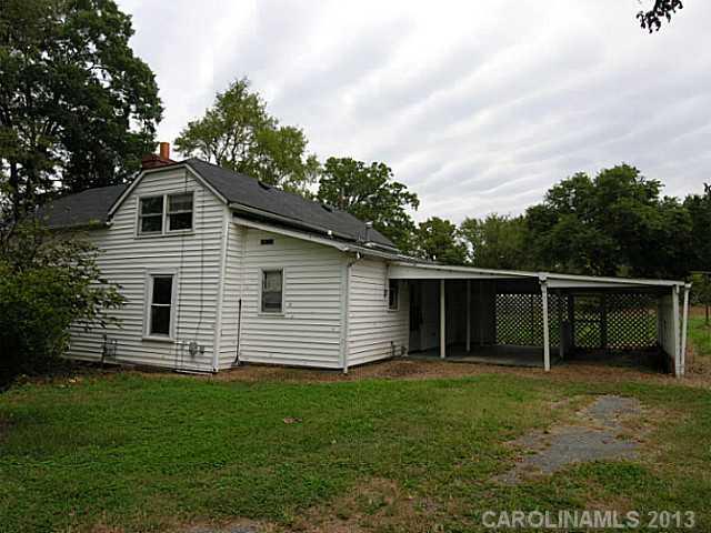 5695 Flowes Store Road Concord, NC 28025 - Photo 3 of 16 Gallery Image 3