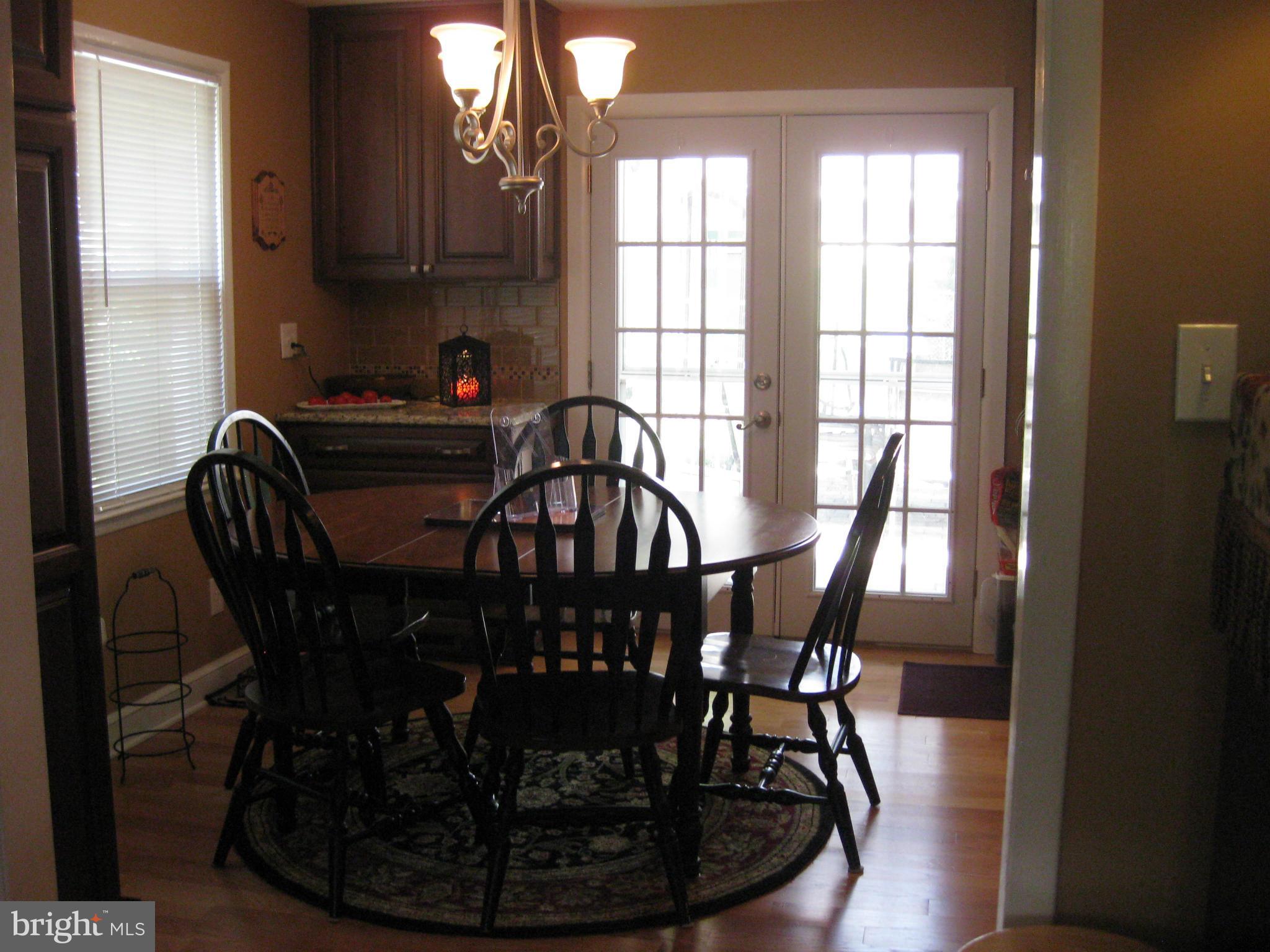 7409 Bath Street Springfield, VA 22150 - Photo 4 of 12 Dining Room