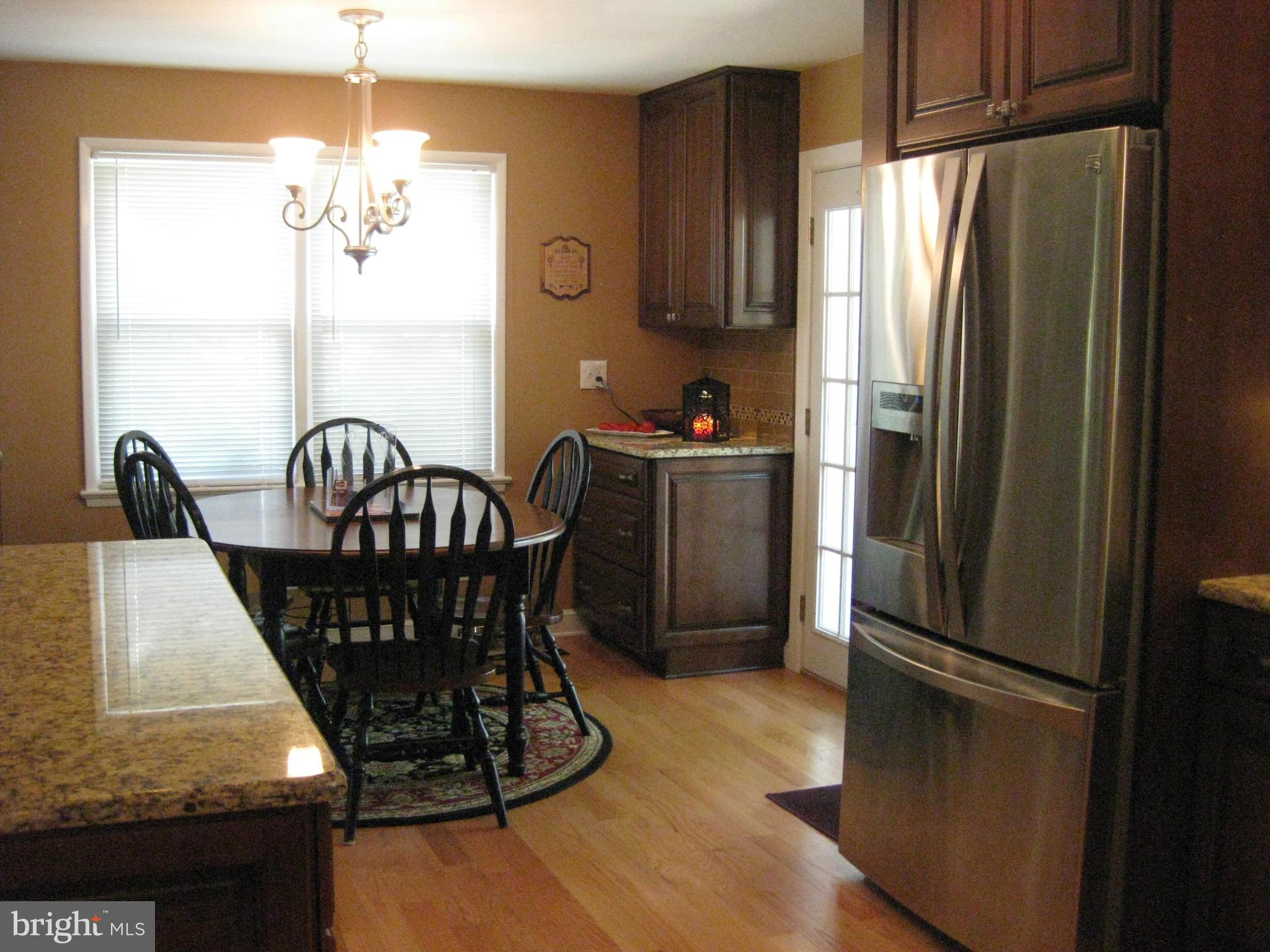 7409 Bath Street Springfield, VA 22150 - Photo 6 of 12 Kitchen
