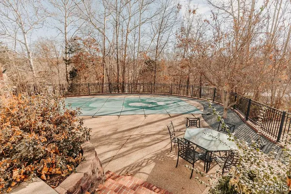 $644,000 | 180 Jared Street, Waynesville, MO 65583