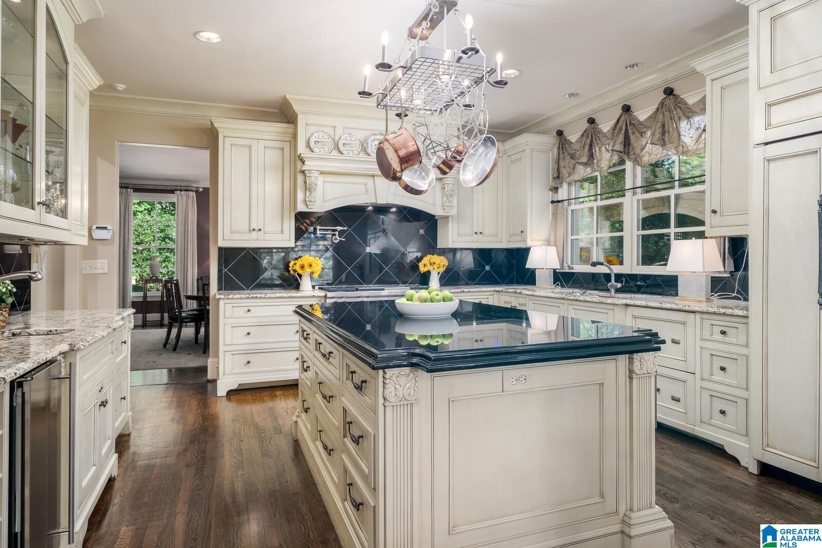 4273 Stone River Road Birmingham, AL 35213 - Photo 19 of 72