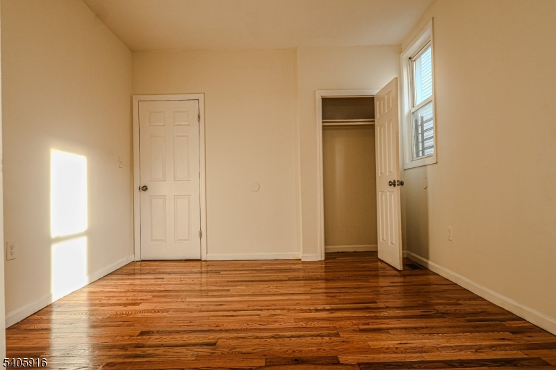101 Hedden Terrace Newark, NJ 07108 - Photo 14 of 34 a view of empty room