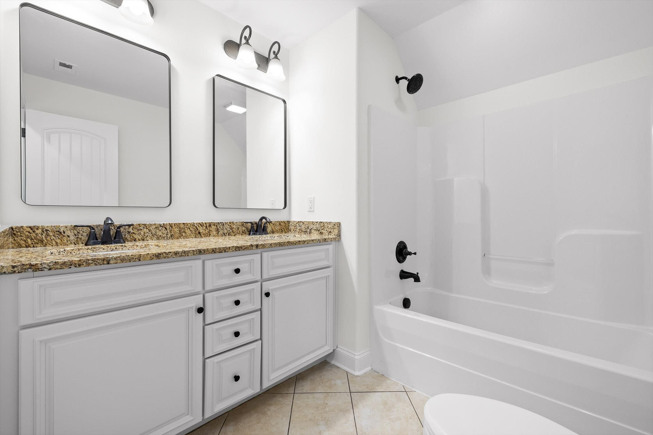 9537 Rookwood Circle Ooltewah, TN 37363 - Photo 39 of 74 Upstairs Full Bathroom