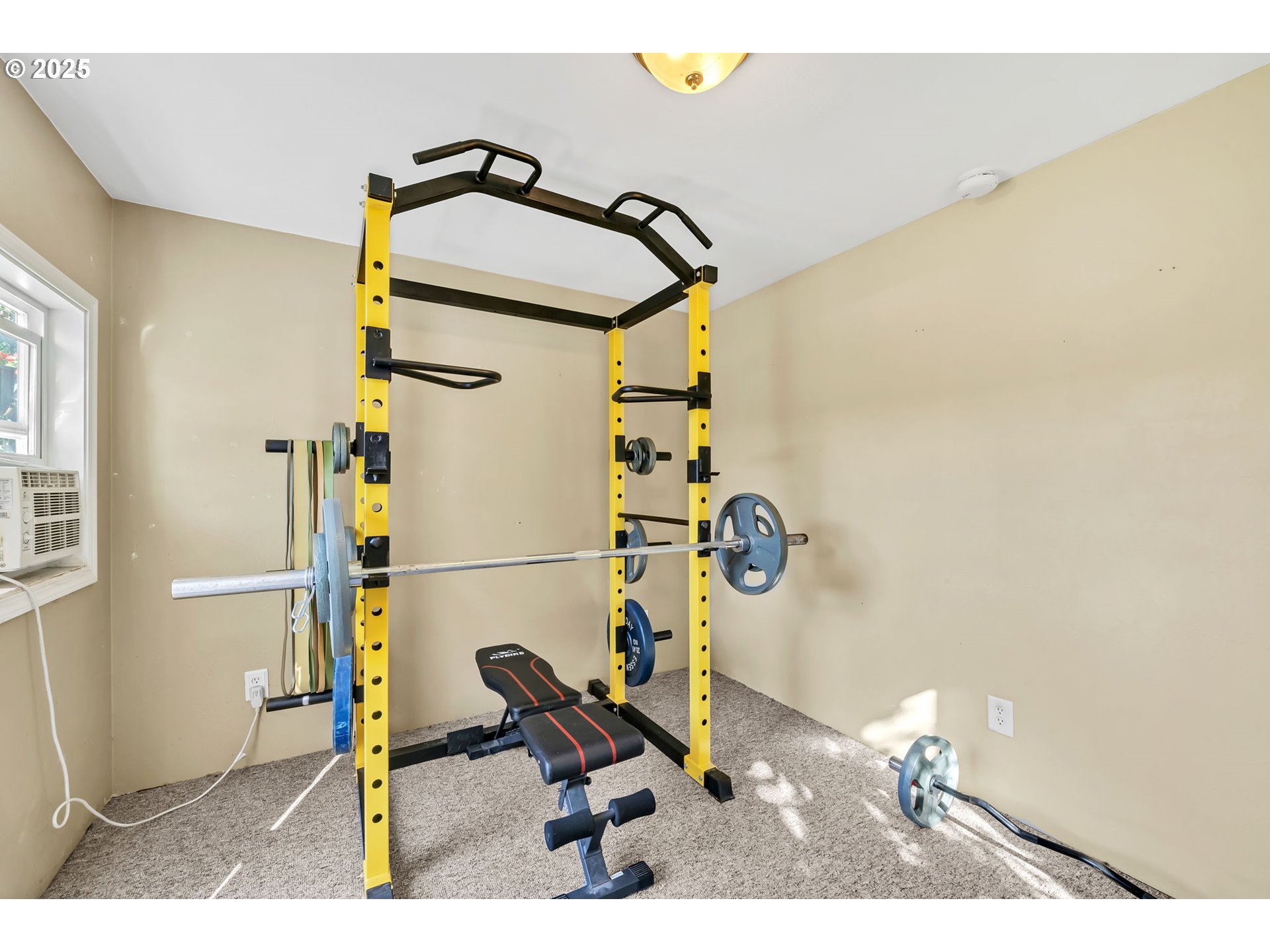 515 70th Street Springfield, OR 97478 - Photo 43 of 47 a bathroom with a sink and a mirror