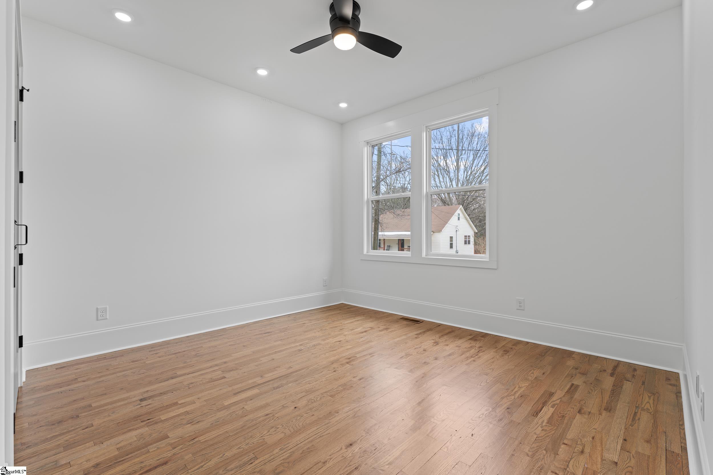 112 Edwards Street Simpsonville, SC 29681 - Photo 7 of 50