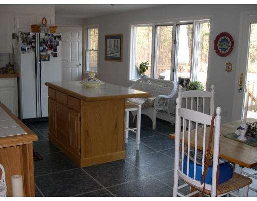 77 Bare Hill Road Topsfield, MA 01983 - Photo 3 of 6