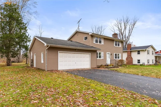 $214,900 | 27 Cherry Drive, Sweden, NY 14420