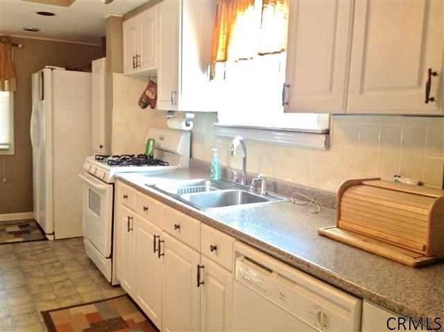 256 Mariaville Road Rotterdam, NY 12306 - Photo 11 of 25 Photo 11