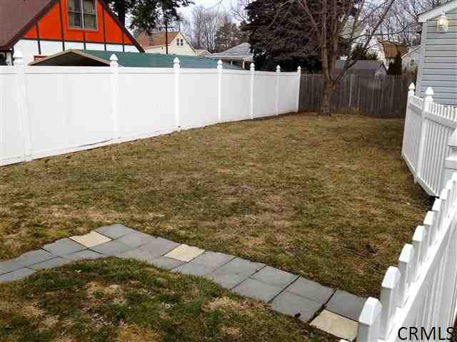 256 Mariaville Road Rotterdam, NY 12306 - Photo 5 of 25 Photo 5