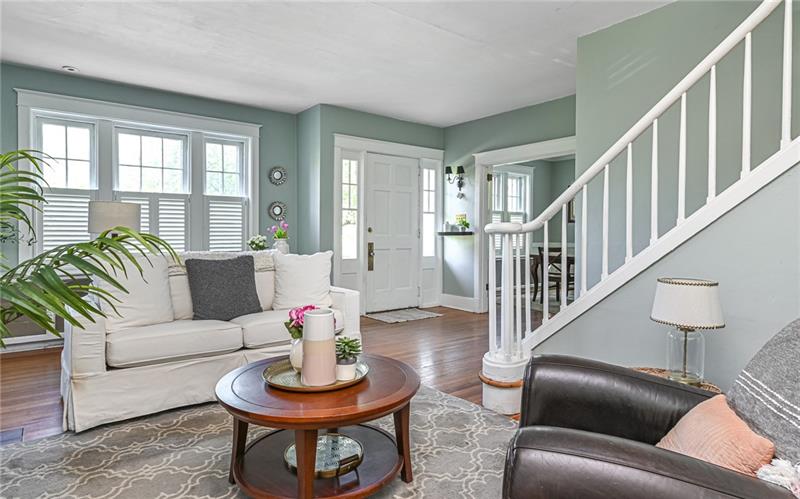 702 Delafield Road Pittsburgh, PA 15215 - Photo 5 of 40 Gallery Image 5